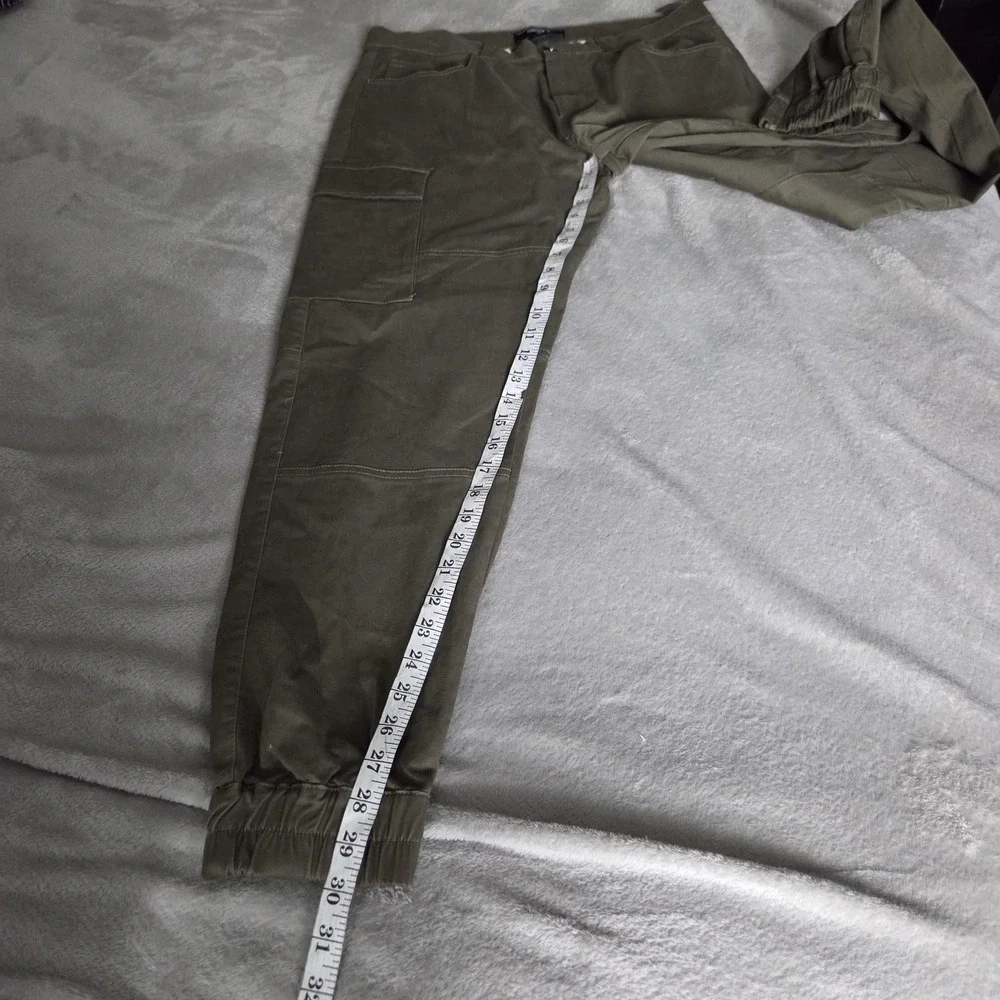 Forever 21 Pants Mens Medium Green Canvas Cargo Joggers Stretch Pockets Casual